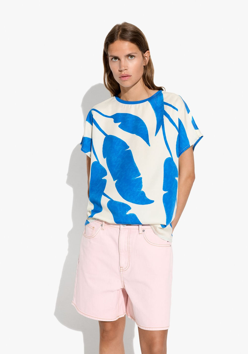 Camiseta Estampado de Hojas Parfois