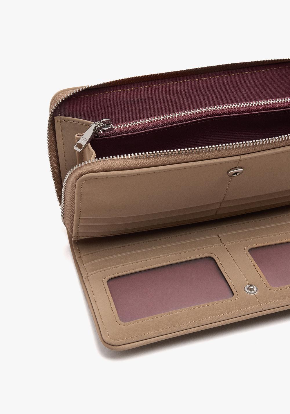 Cartera Clásica con Textura Suave L Parfois 4