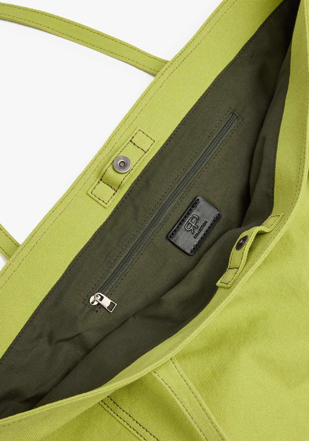 Cartera Shopper Canvas con Colgante Parfois 4