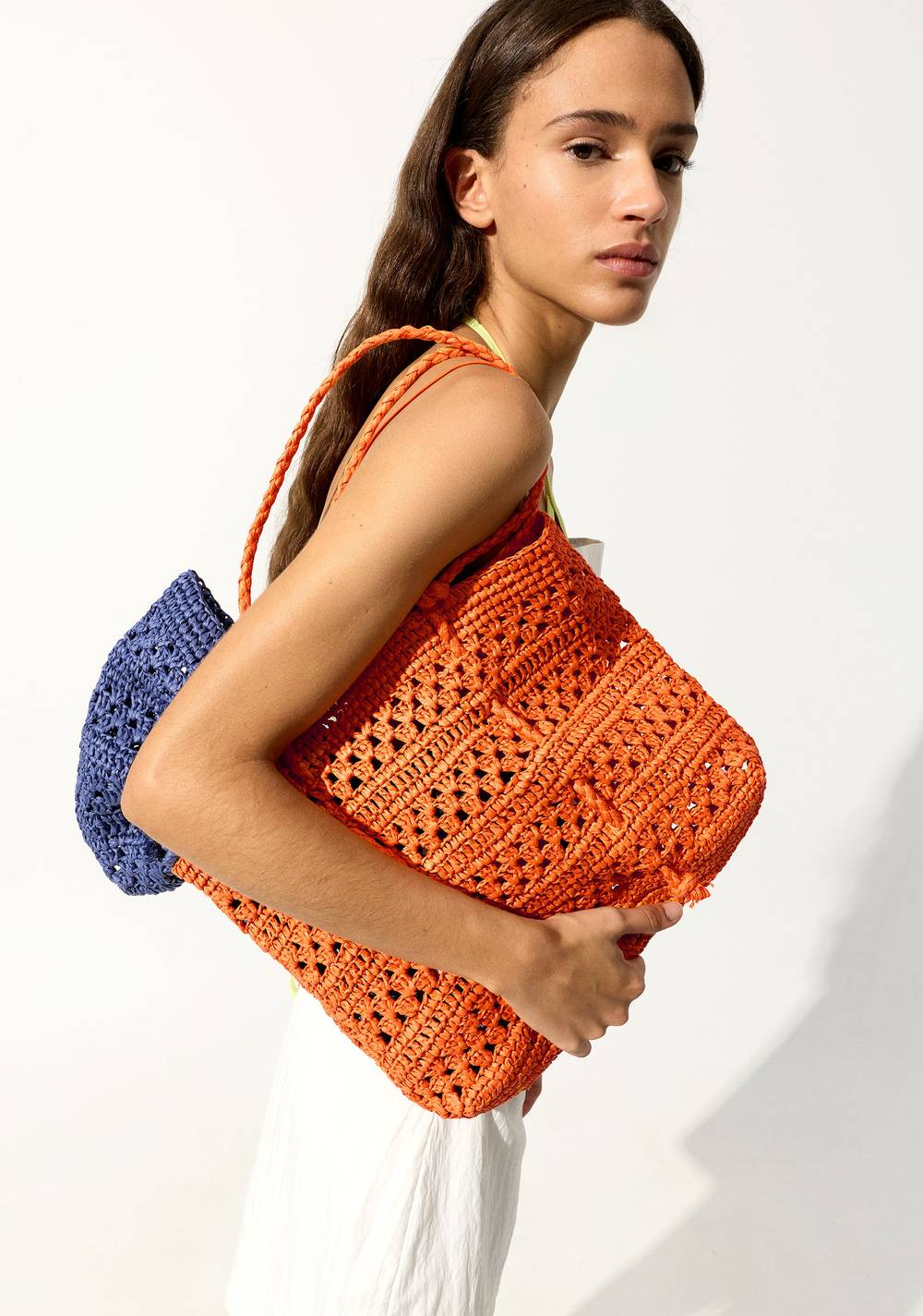 Cartera Tote Trenzado Efecto Rafia Parfois 3