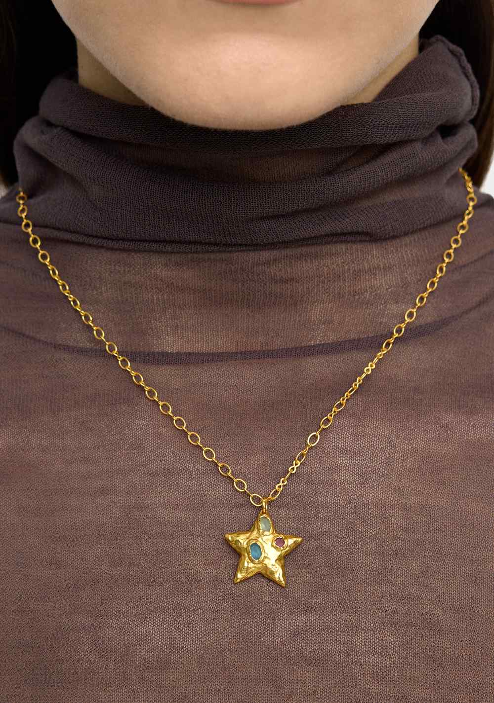 Collar Colgante Estrella con Piedras - Baño de Oro 18k Parfois 2