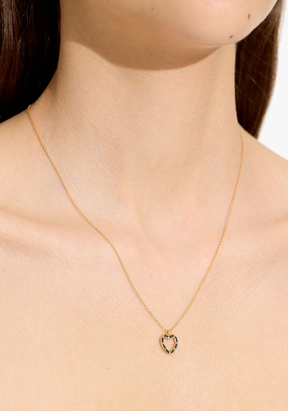 Collar Corazón con Piedras Baño de Oro 18k Parfois 2