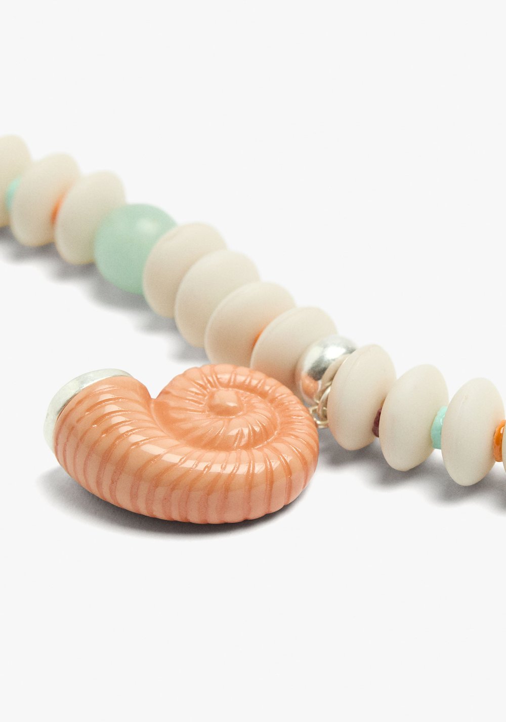 Collar Cuentas de Conchas Colgante Caracol Espiral Parfois 2