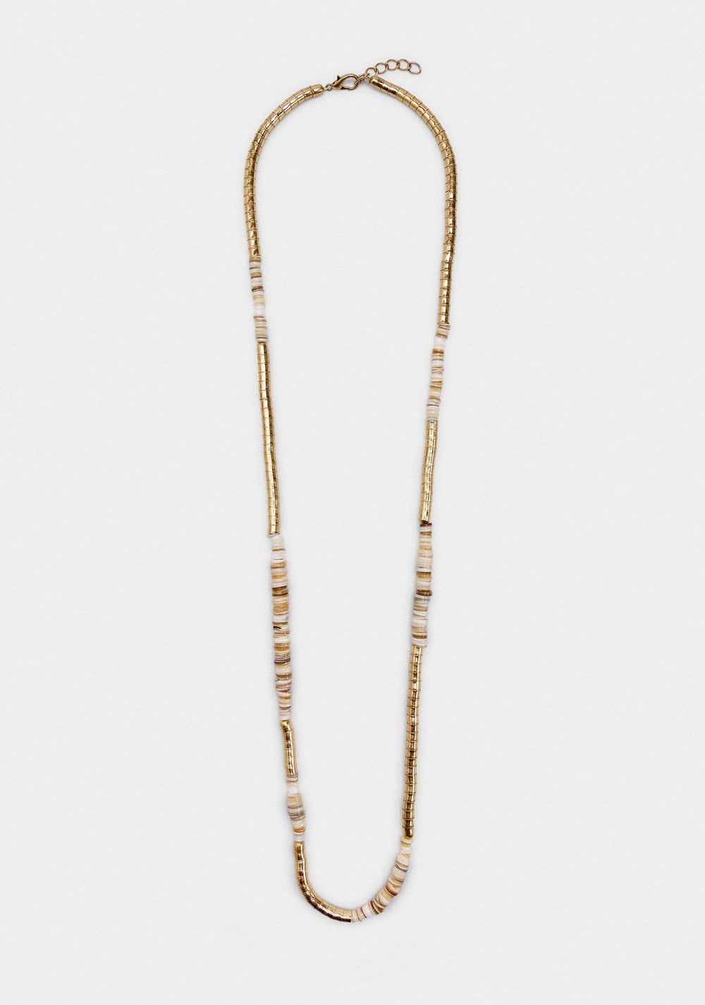 Collar Largo con Conchas Parfois