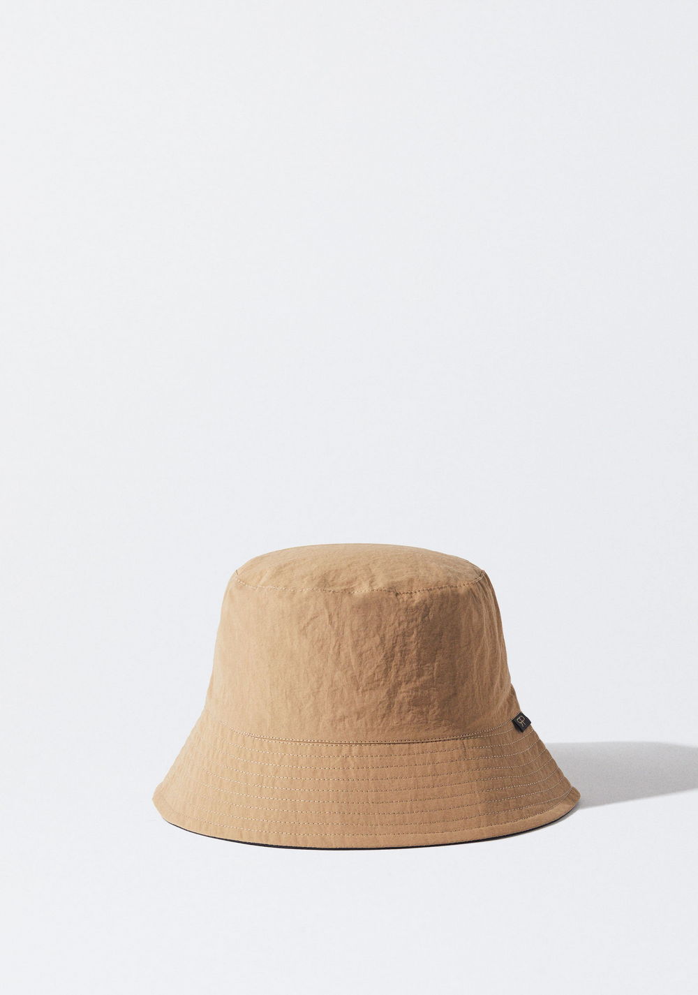 Gorro Bucket Impermeable Reversible Parfois