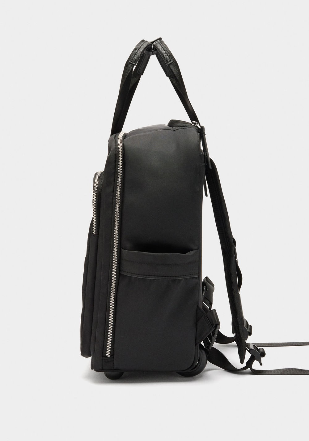 Morral de Nylon con Ruedas Repelente al Agua Parfois 2