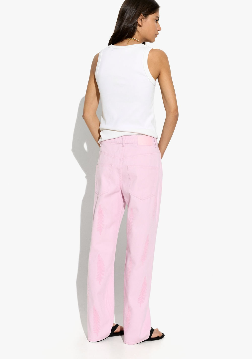 Pantalón con Bordados Parfois 3