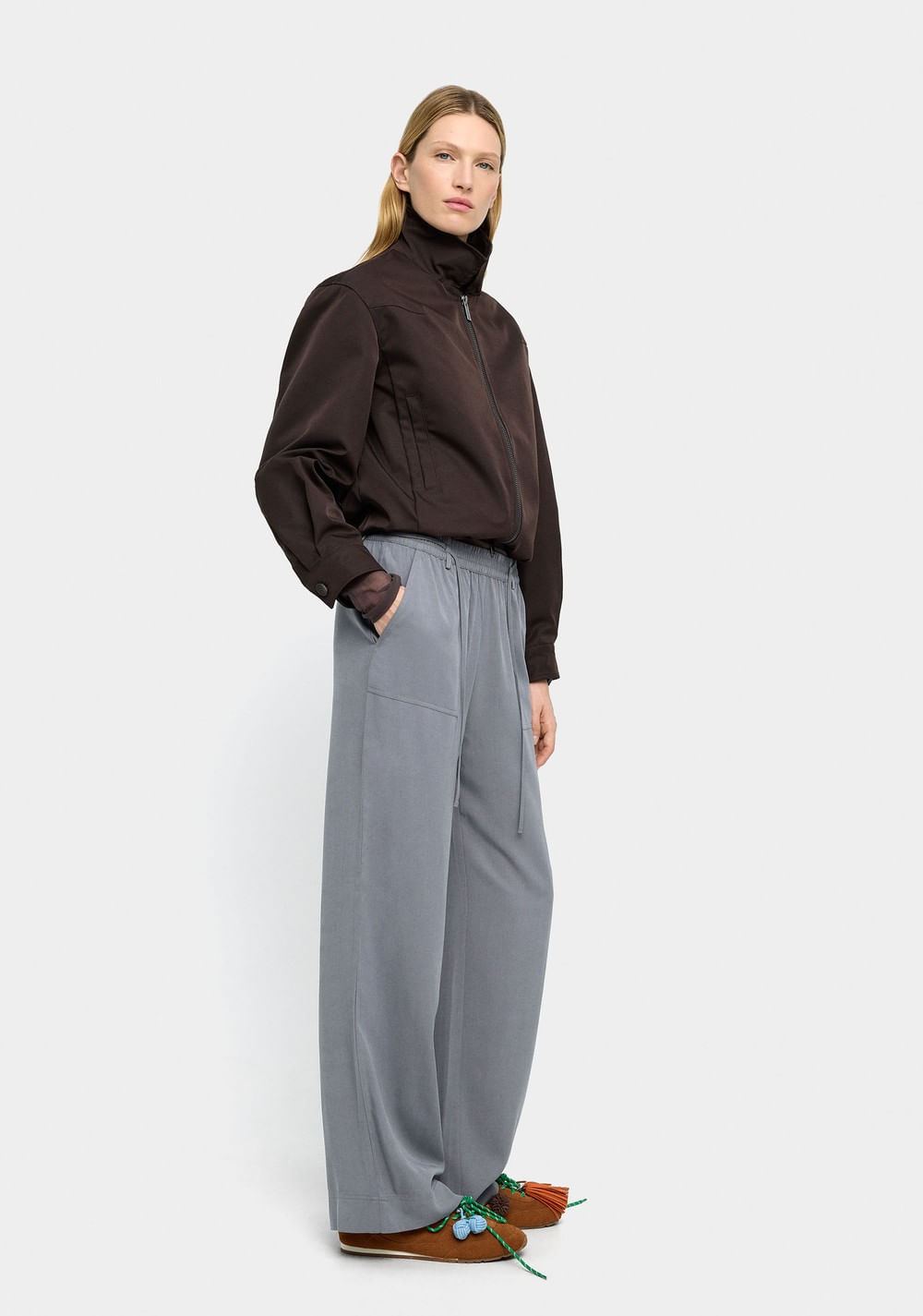 Pantalón con Cintura Elástica y Bolsillos Parfois 2
