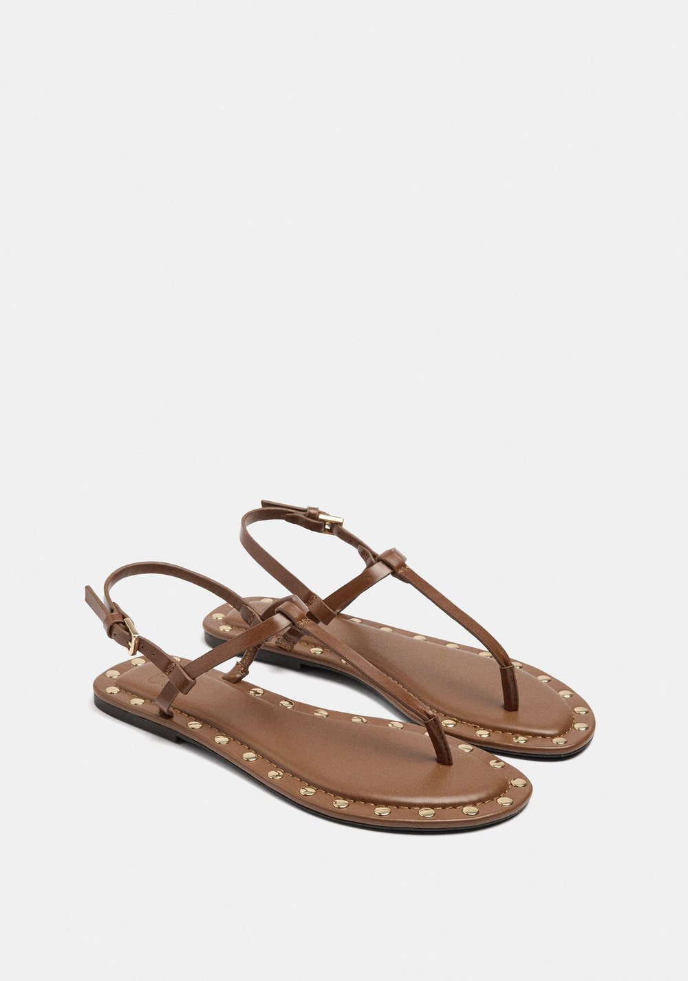 Sandalias Planas de Piel Borde con Tachuelas Parfois 3