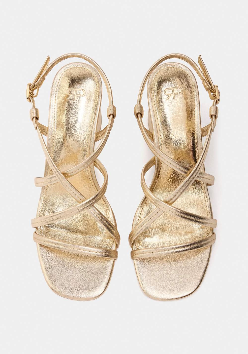 Sandalias de Tacón Ancho Tiras Cruzadas Parfois 4