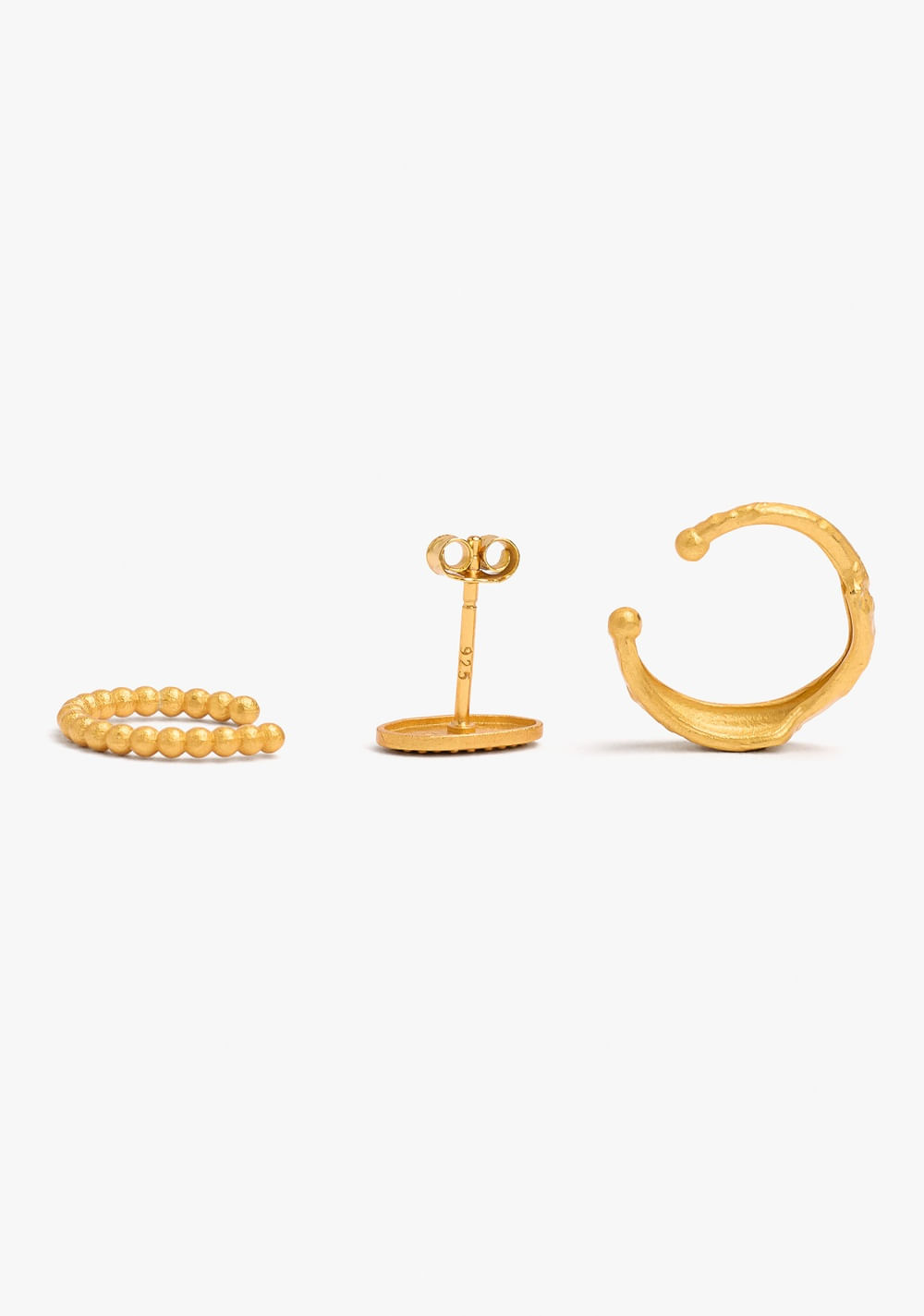Set de Zarcillos con Relieves Baño de Oro 18k Parfois 3