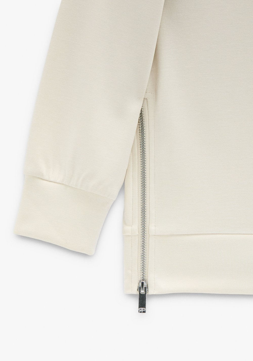 Sudadera Cuello Alto Tacto Suave Parfois 4