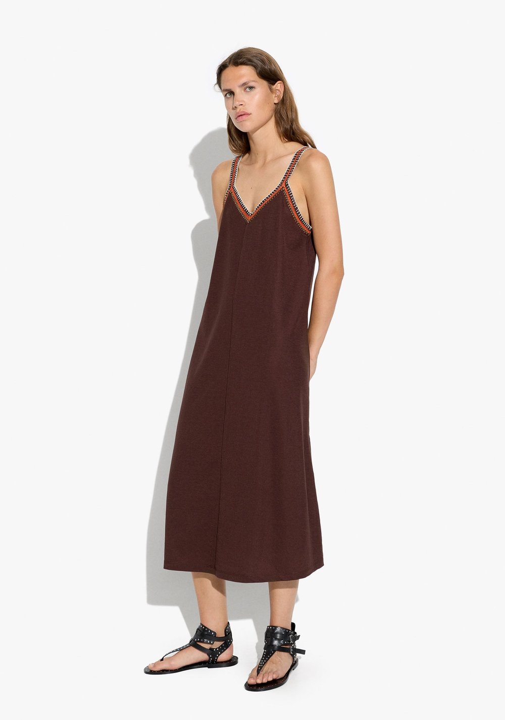 Vestido Midi Liso con Tirantes Parfois 3