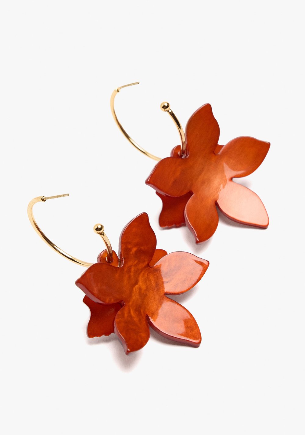 Zarcillos de Aro Abiertos con Maxi Flor Parfois 4