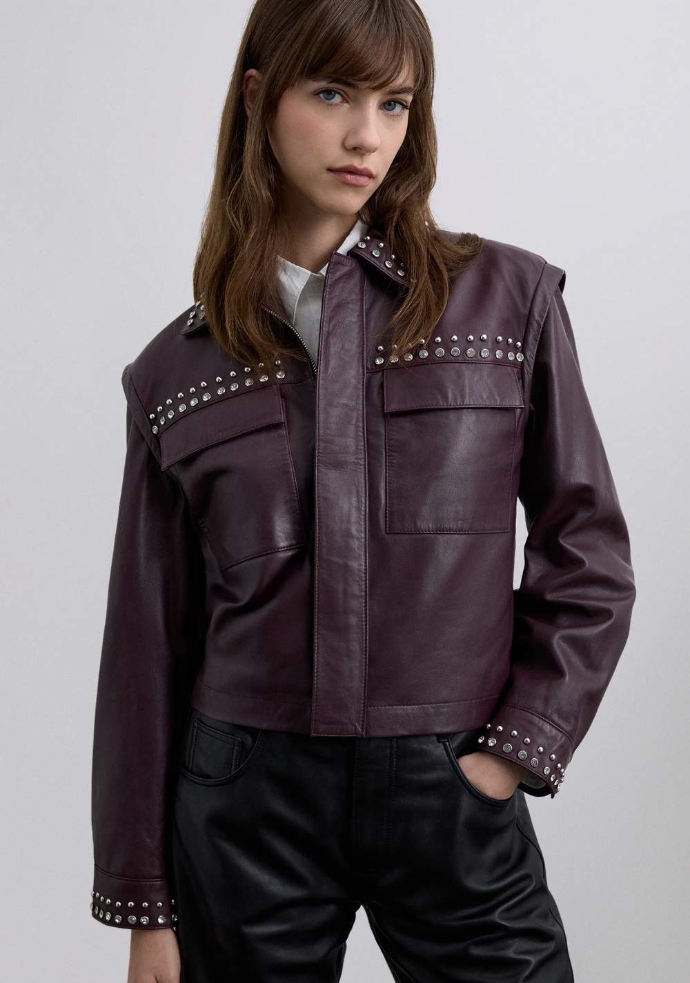 Chaqueta Burdeos Tachuelas Scalpers