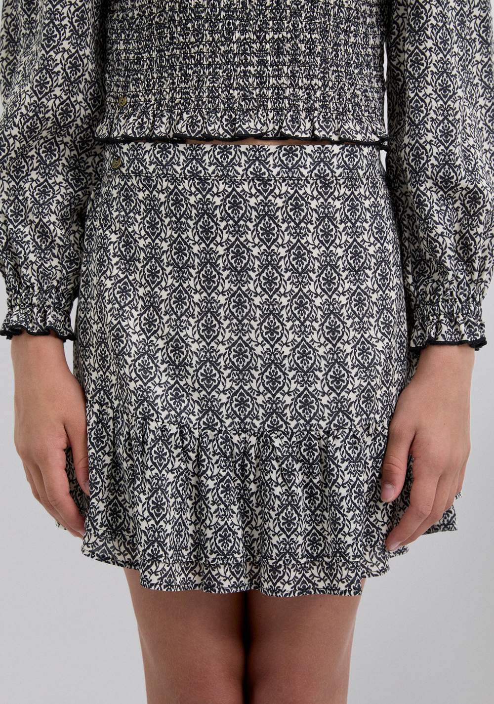 Falda Estampada con Volantes Scalpers