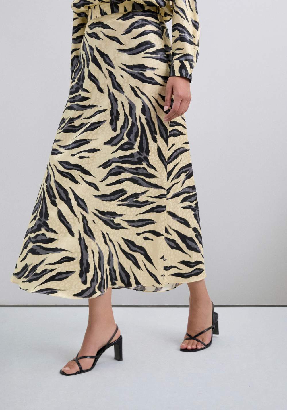Falda Midi Animal Print Scalpers