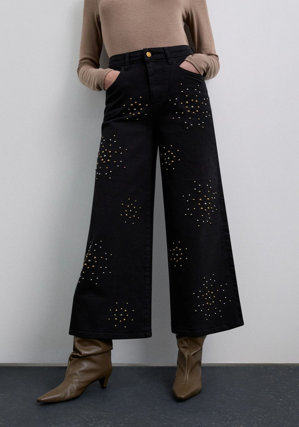 Jeans Culotte Tachuelas Scalpers