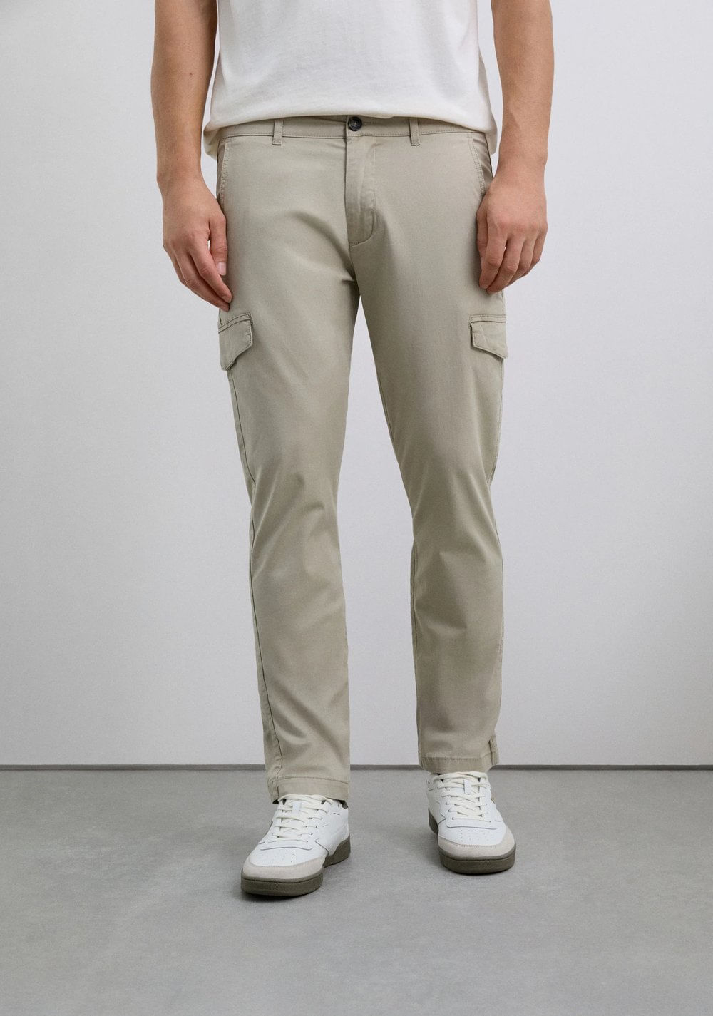 Pantalón Cargo Slim Fit Scalpers