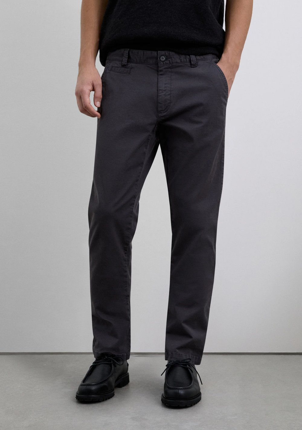 Pantalón Chino Casual Scalpers