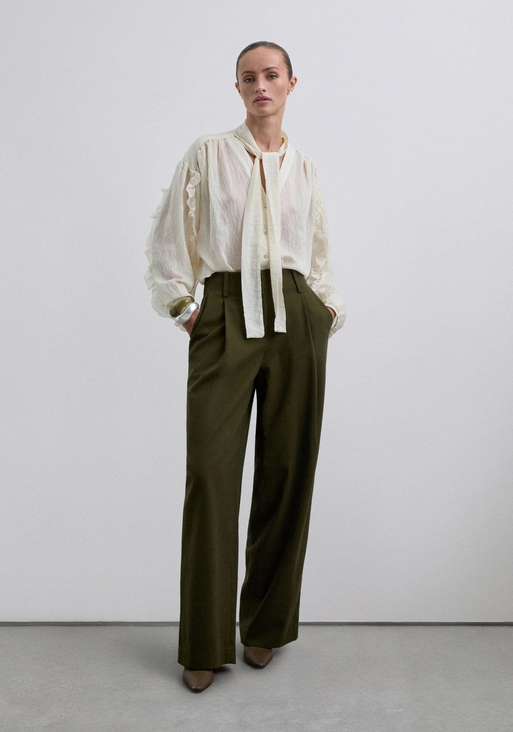 Pantalón Pinzas Bolsillos Scalpers