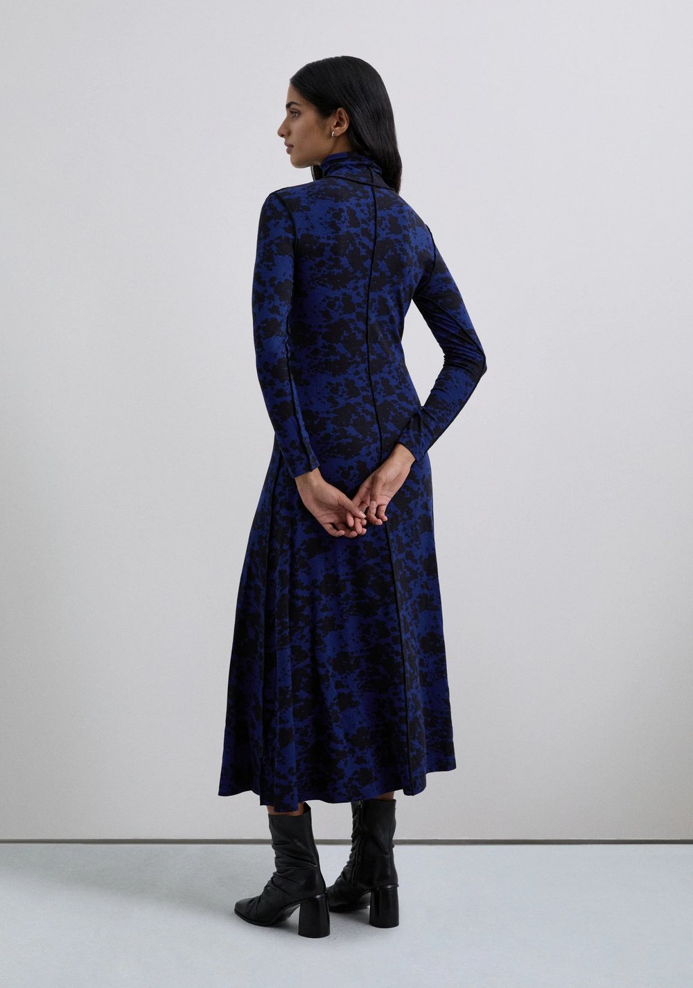 Vestido Midi Estampado Scalpers 3