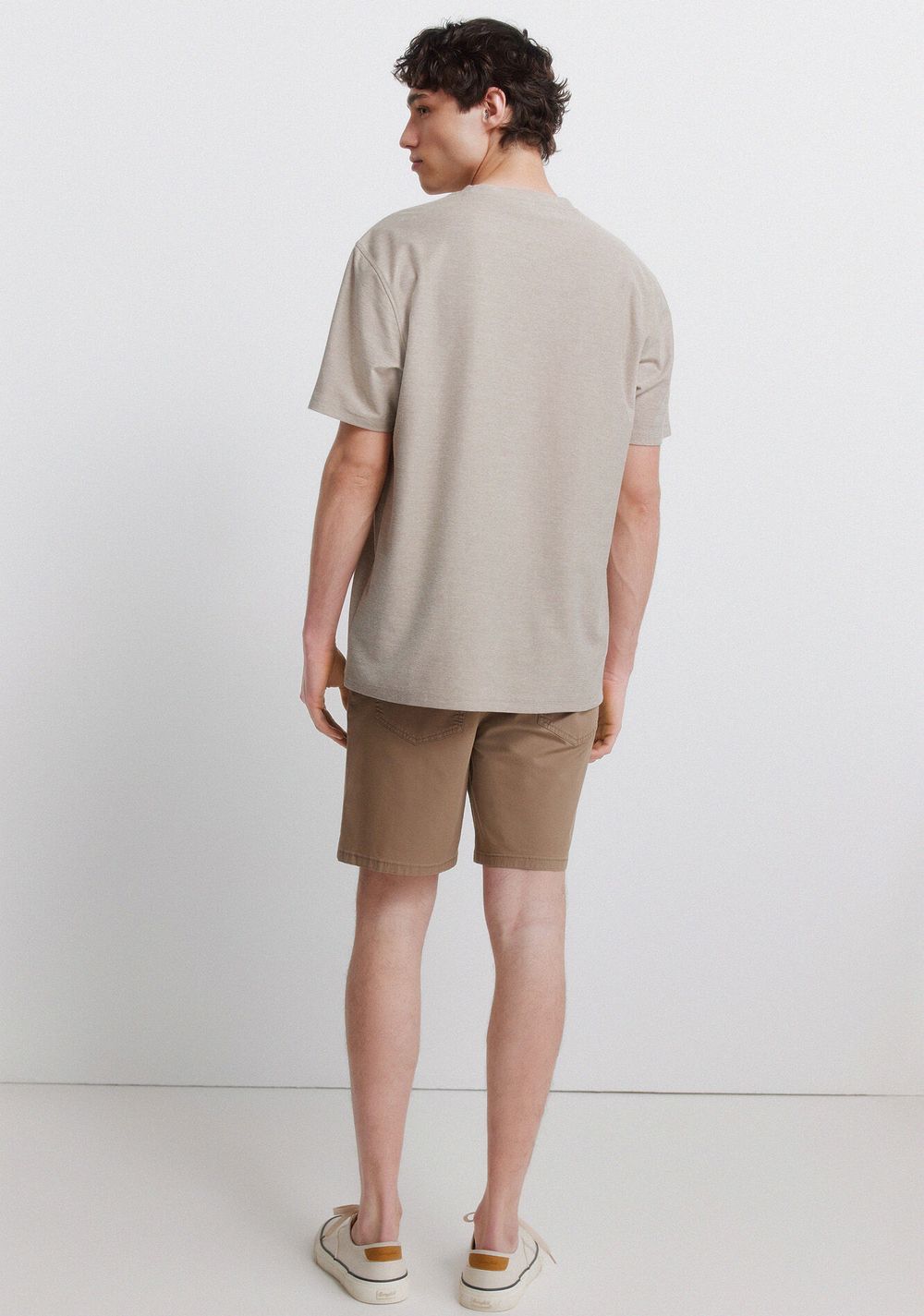 Bermudas Ligeras de 5 Bolsillos Efecto Lavado Regular Fit Springfield 5