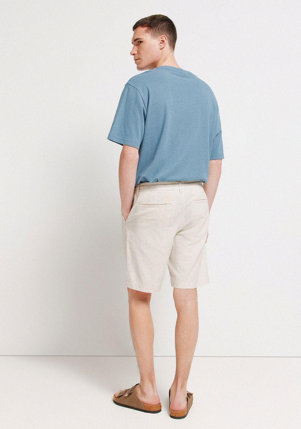 Bermudas Slim Fit Cómodas de Lino Springfield 4