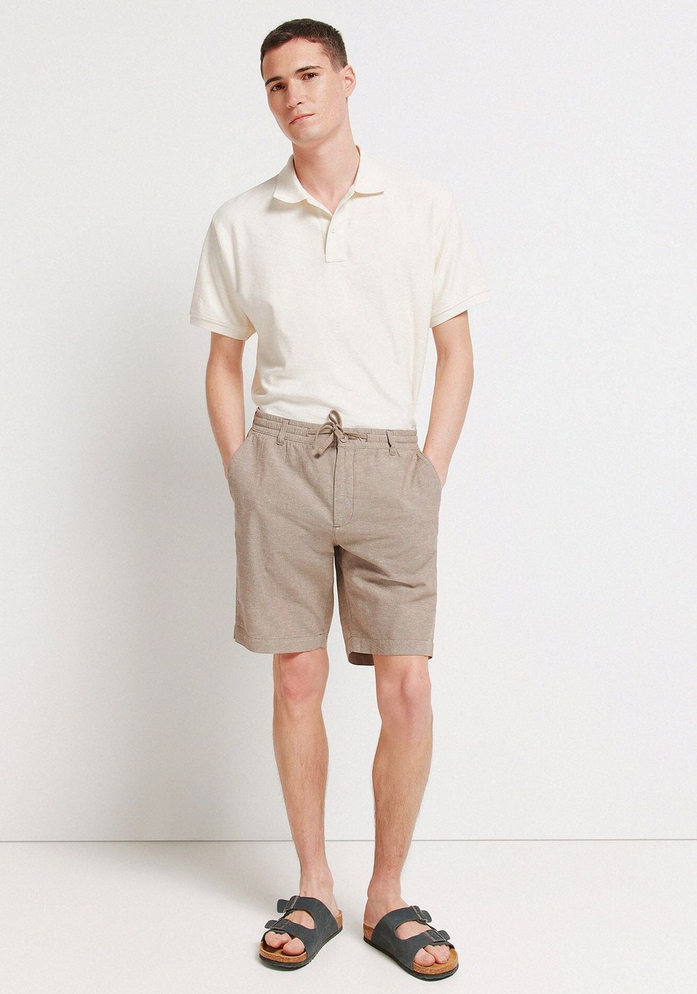 Bermudas Slim Fit Cómodas de Lino Springfield 5