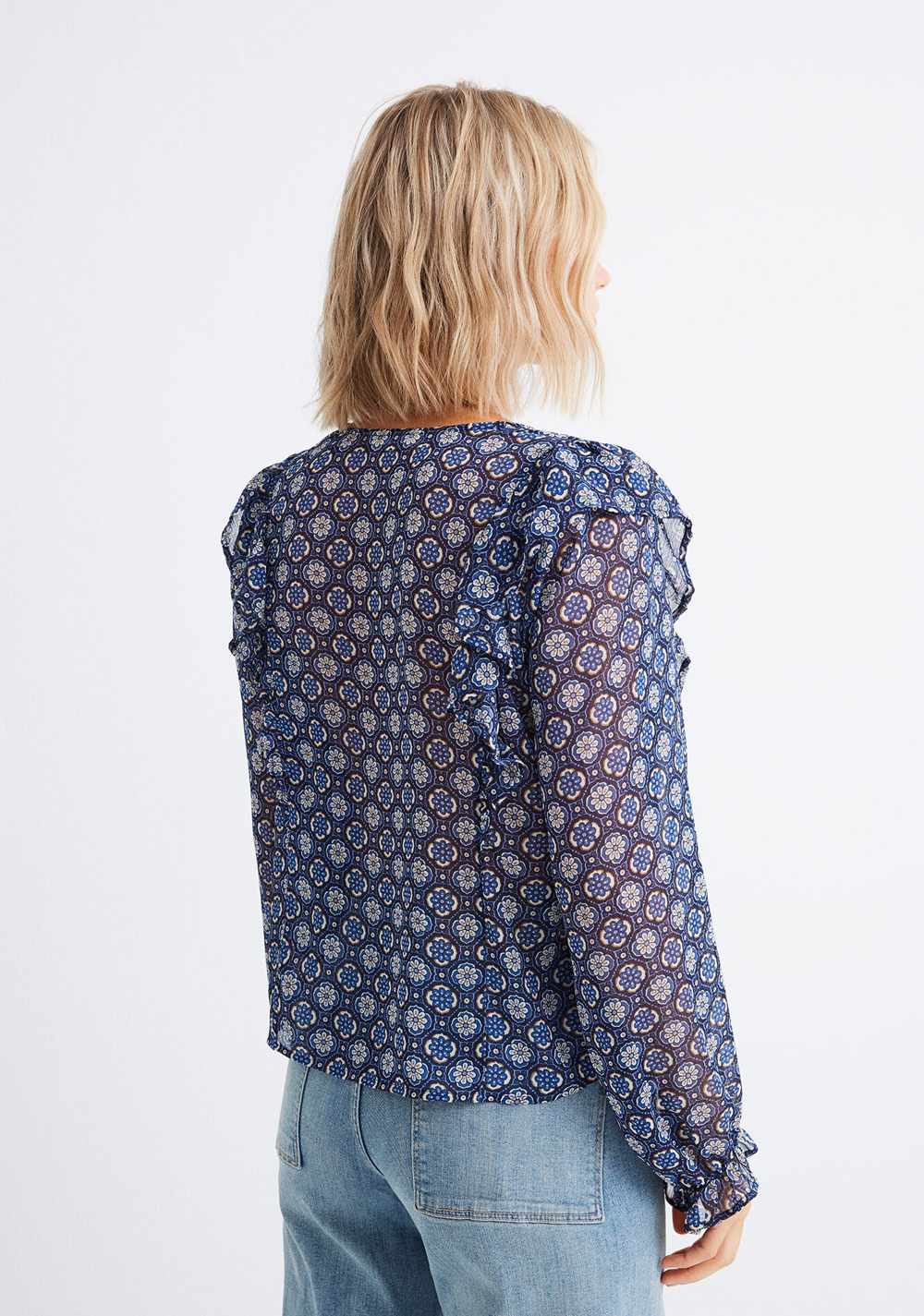 Blusa Gasa Volantes Estampada Springfield 4