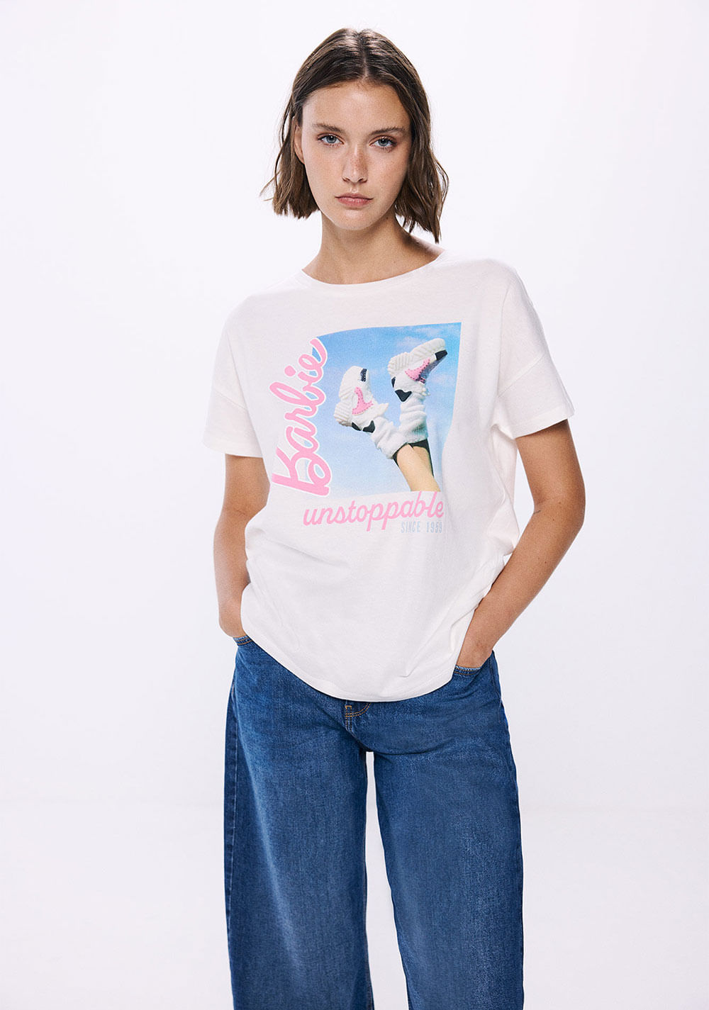 Camiseta barbie Unstoppable Springfield Imagen Principal