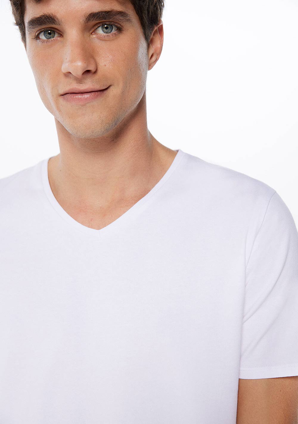 Camiseta Cuello Pico Elastan Springfield 3