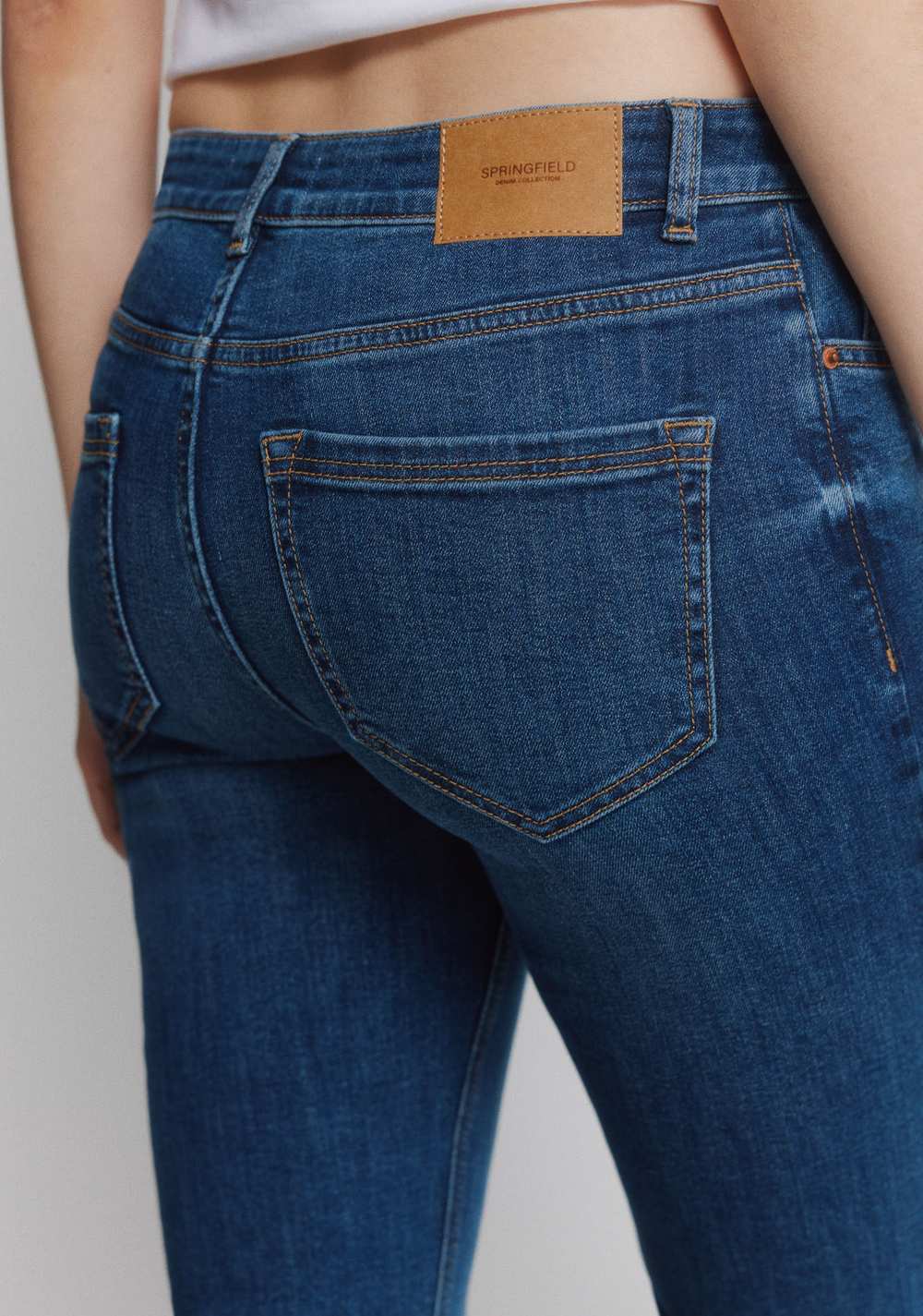 Jeans Acampanados Springfield 4