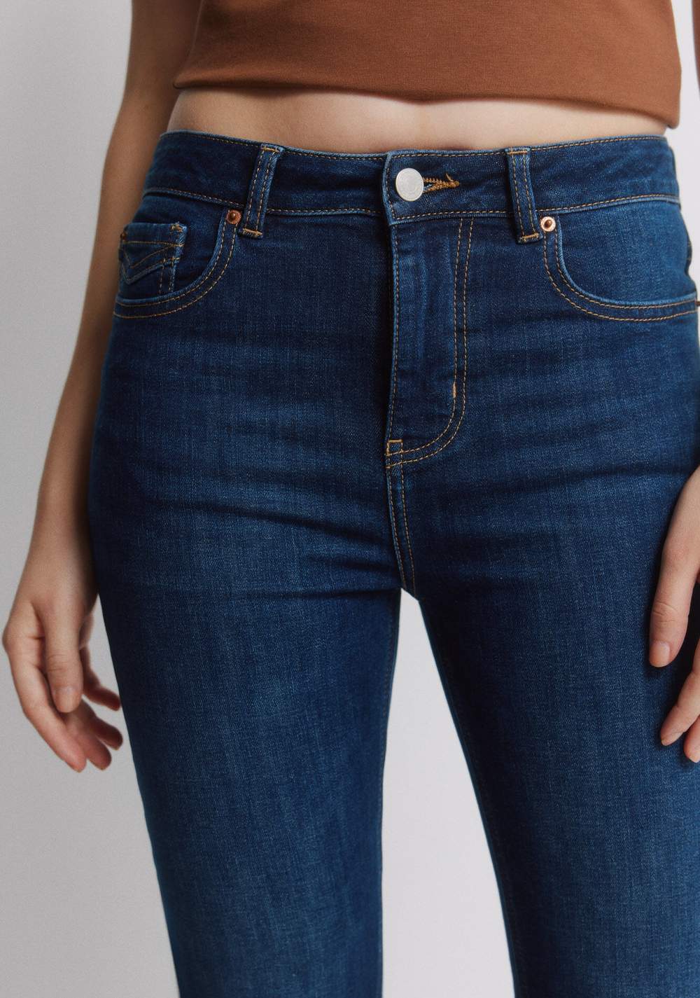 Jeans Acampanados Springfield 3