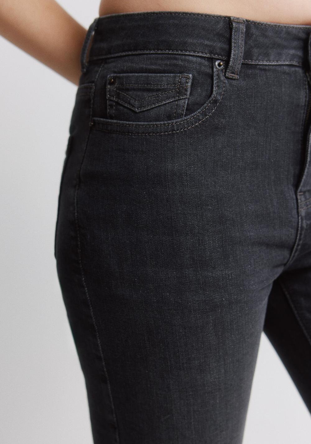 Jeans Acampanados Springfield 3