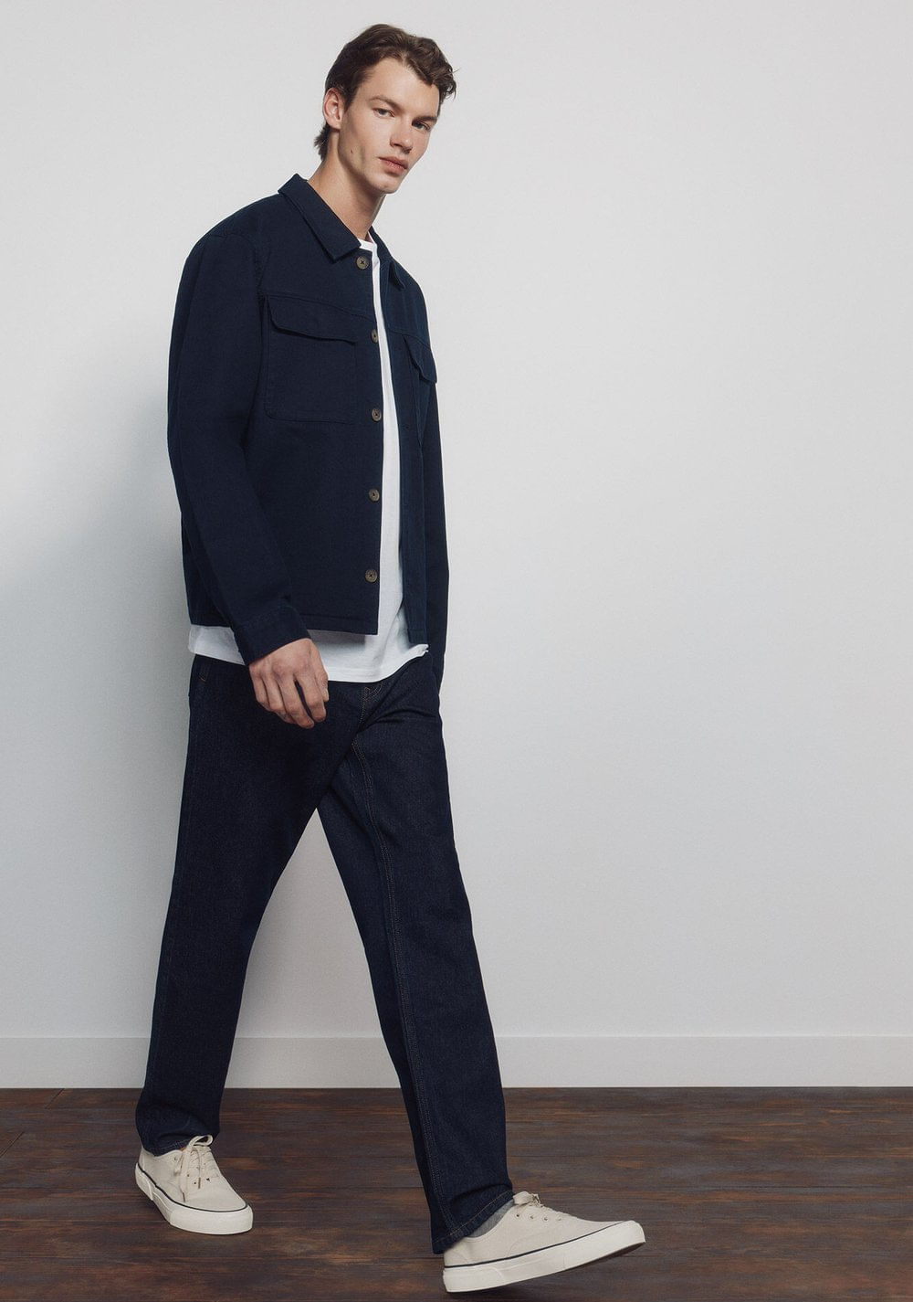 Jeans Efecto Lavado Desencolado Regular Fit Springfield 2