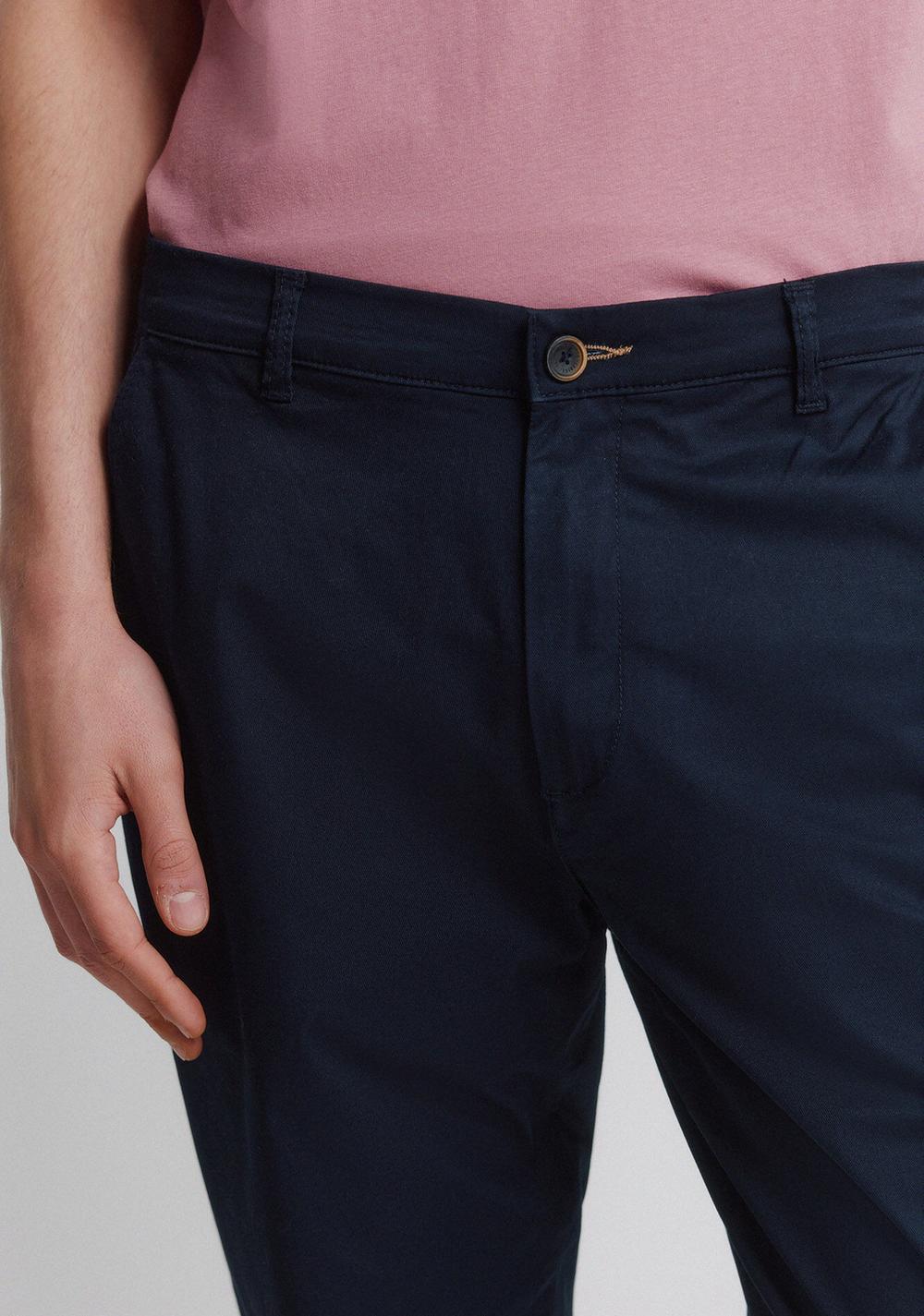 Pantalón Chino Ligero Cómodo Slim Fit Springfield 3