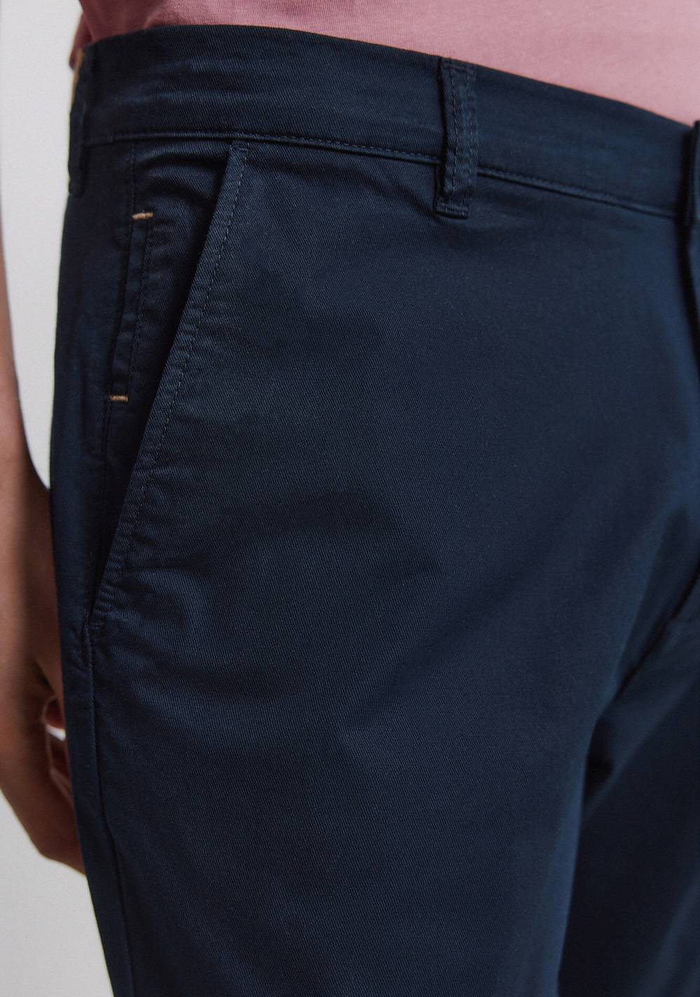 Pantalón Chino Ligero Cómodo Slim Fit Springfield 4