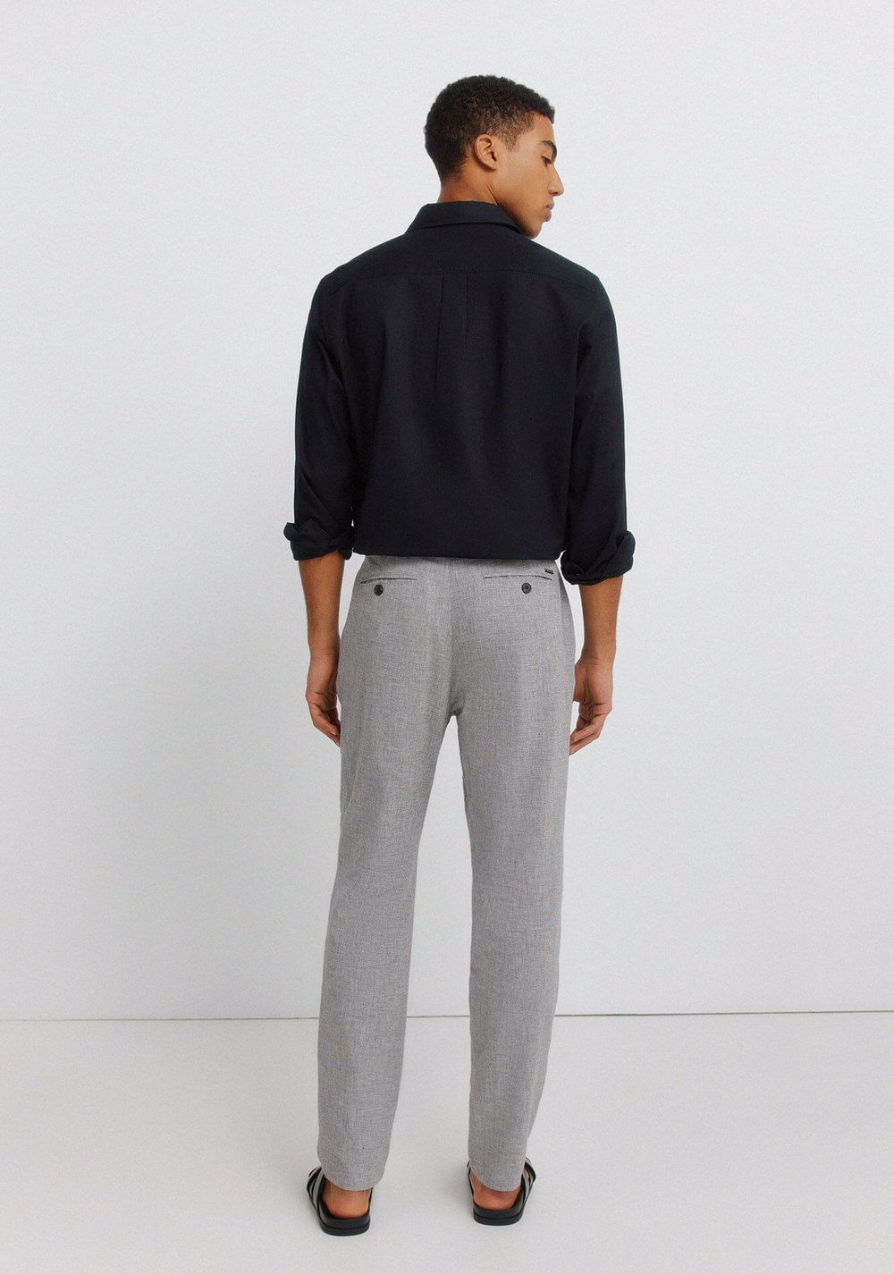 Pantalón Slim Fit Comfort de Lino con Estructura Springfield 2