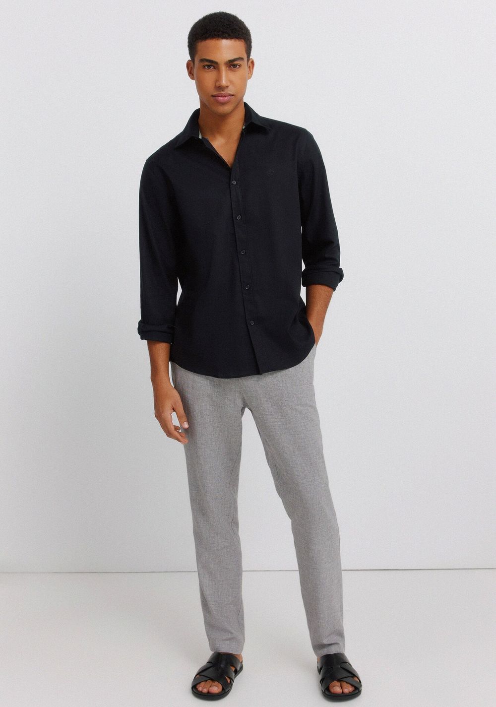 Pantalón Slim Fit Comfort de Lino con Estructura Springfield 5
