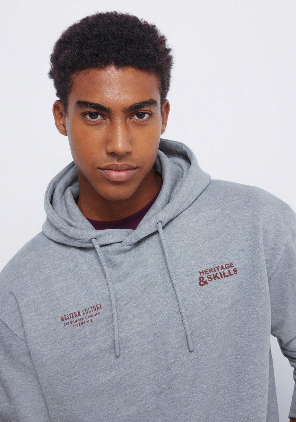 Suéter con Capucha Springfield 4