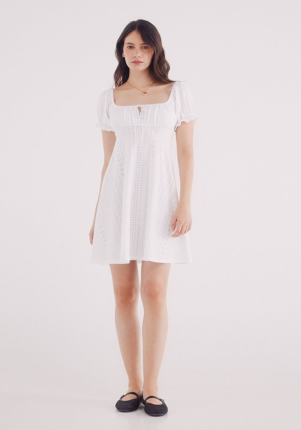 Vestido Corto Bordado Suizo Springfield Imagen Principal
