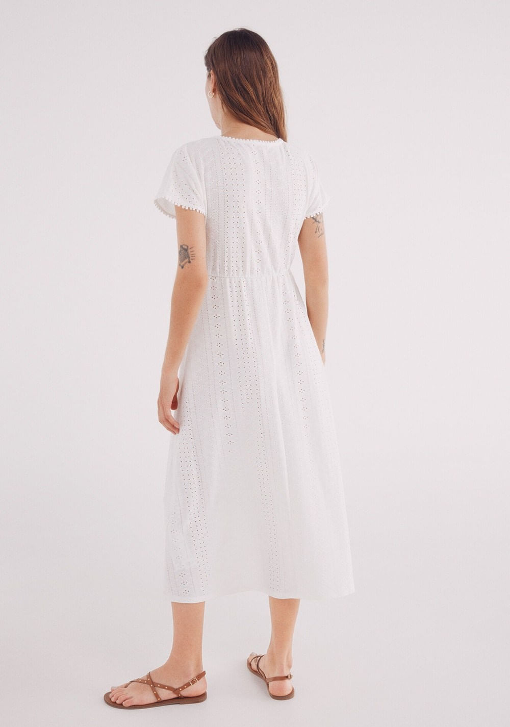 Vestido Midi Bordado Suizo Circular Springfield 3