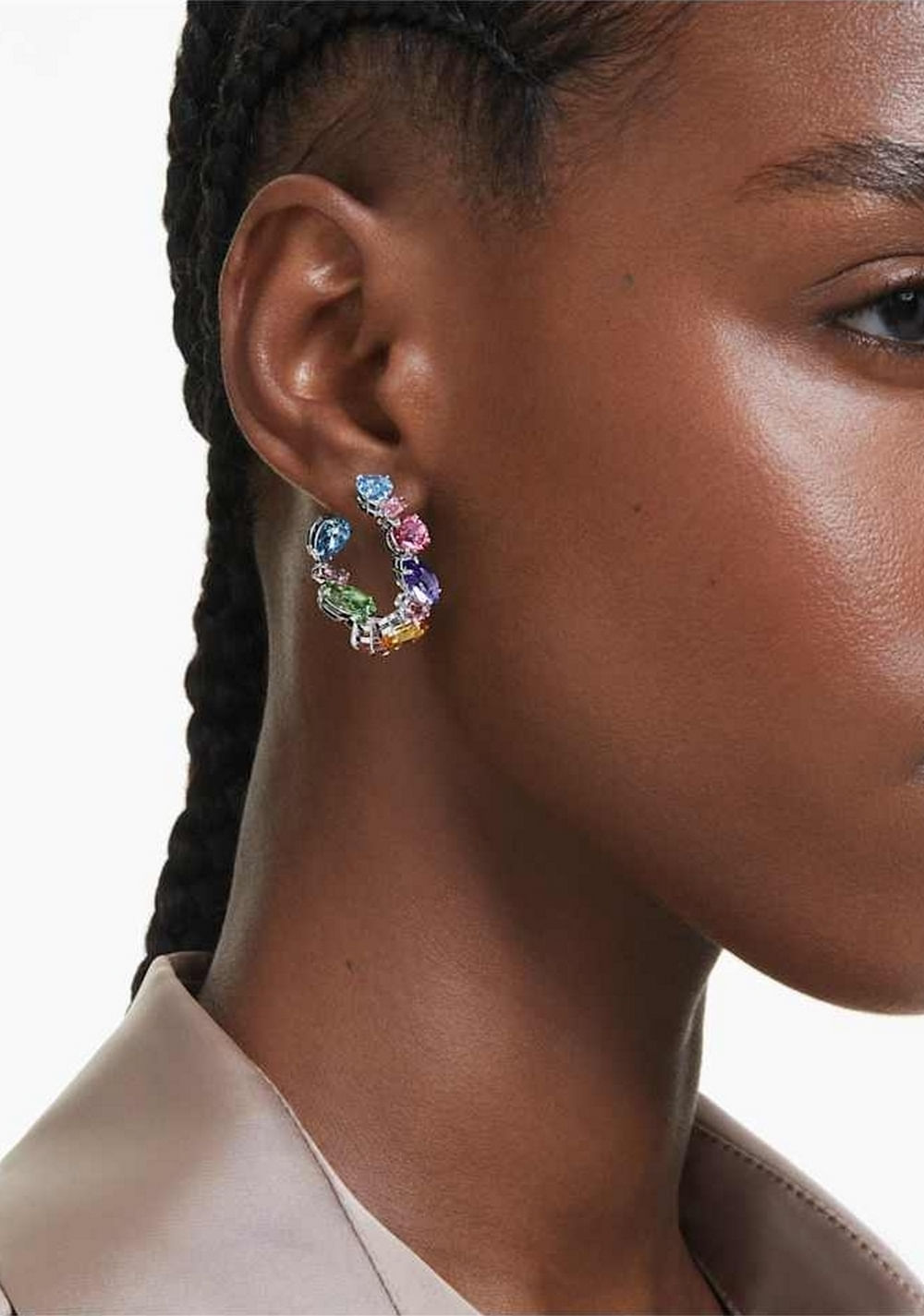 Zarcillos de Aro Gema Diseño Asimétrico Swarovski 5