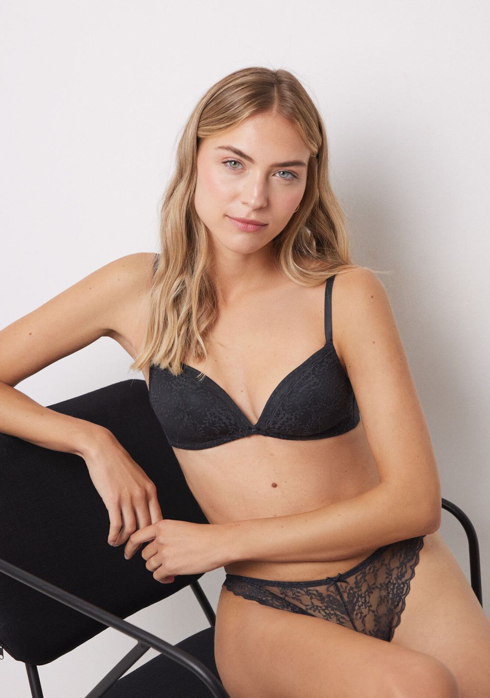 Brasier Triangular Relleno sin Aro Encaje Tul Plumeti Women Secret