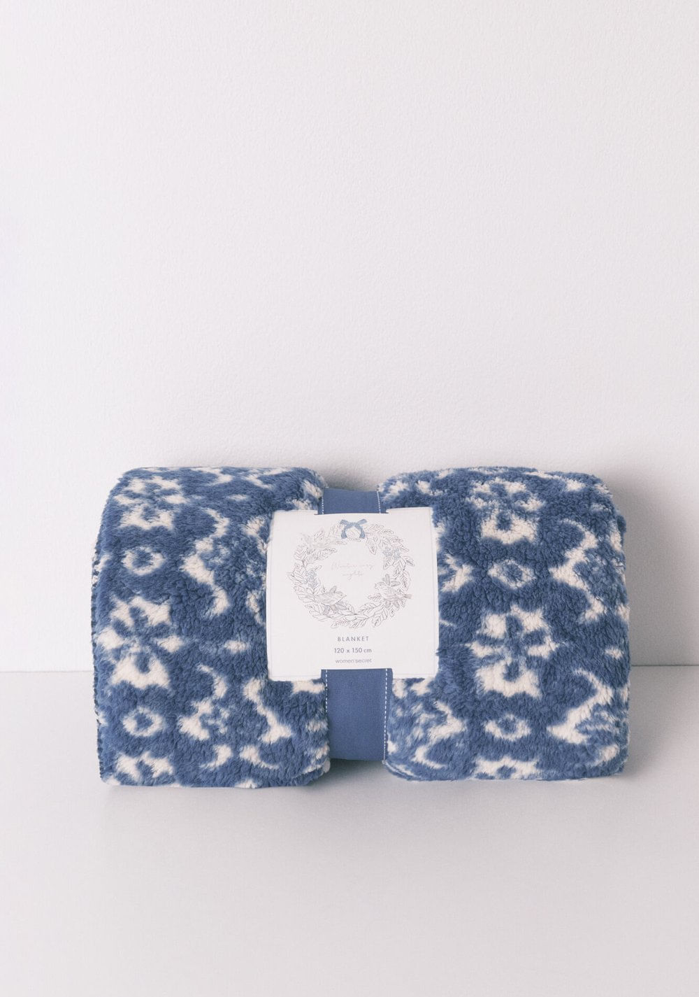 Manta de Forro Polar Sherpa con Estampado Floral Women Secret