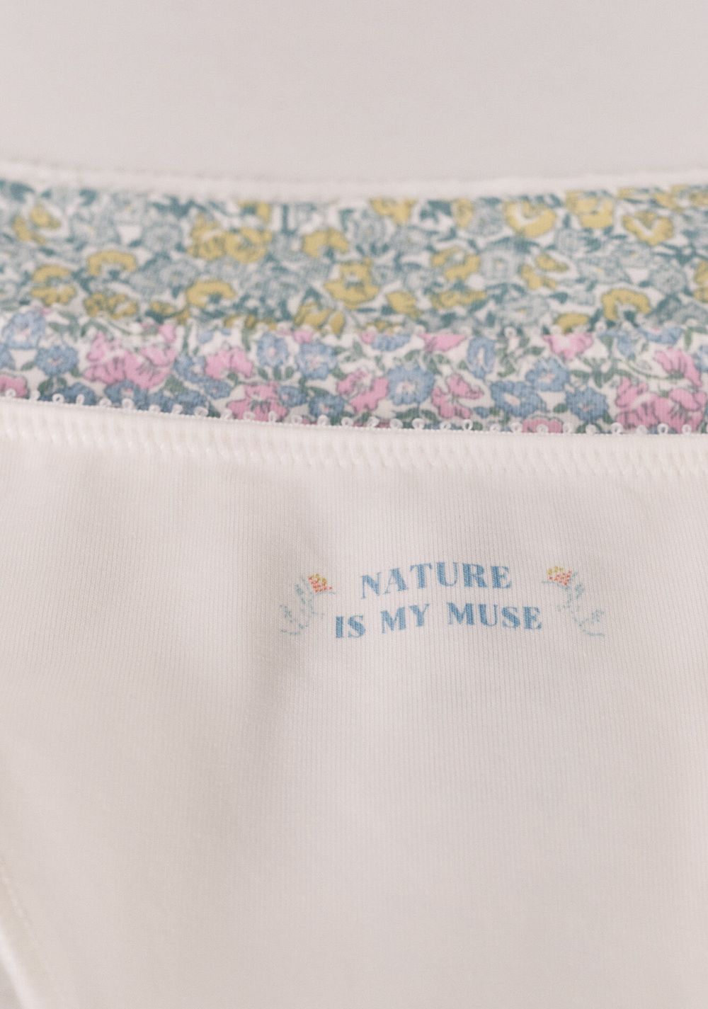 Pack de 3 Panties Clásicas Estampado de Flores Women Secret