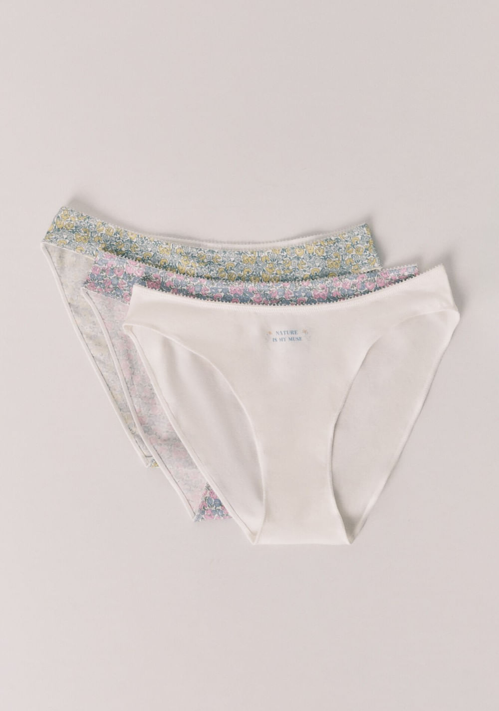 Pack de 3 Panties Clásicas Estampado de Flores Women Secret