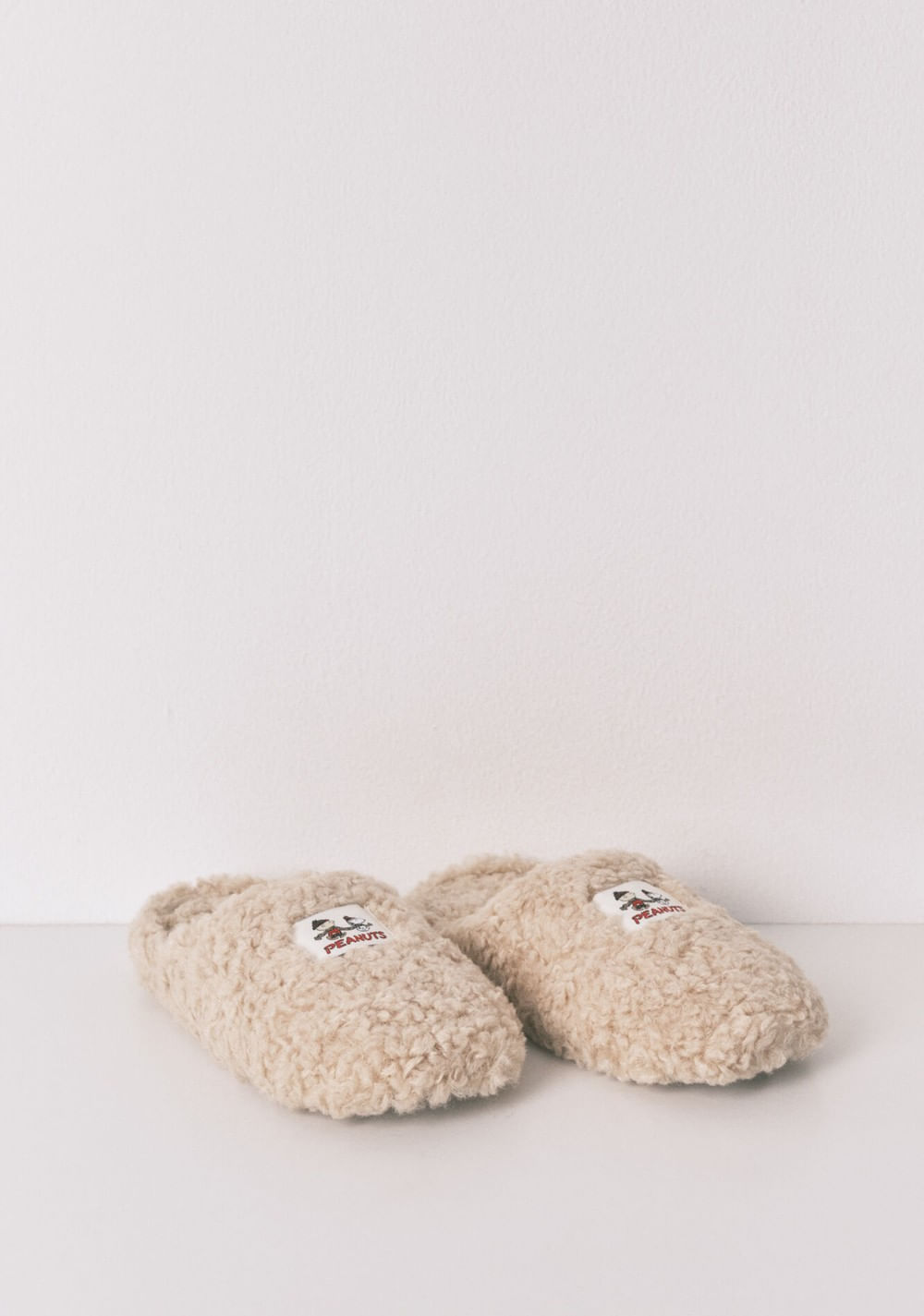 Pantuflas de Borrego de Snoopy y Antifaz Women Secret
