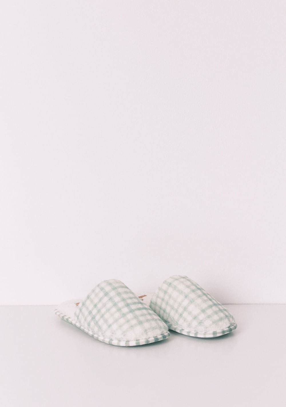 Pantuflas a Cuadros de Borreguito Women Secret